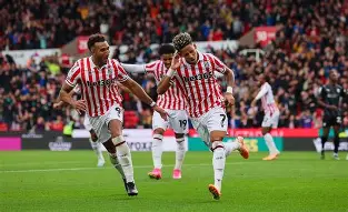 关键一球助球队成功逆袭,夺得比赛胜利的是谁